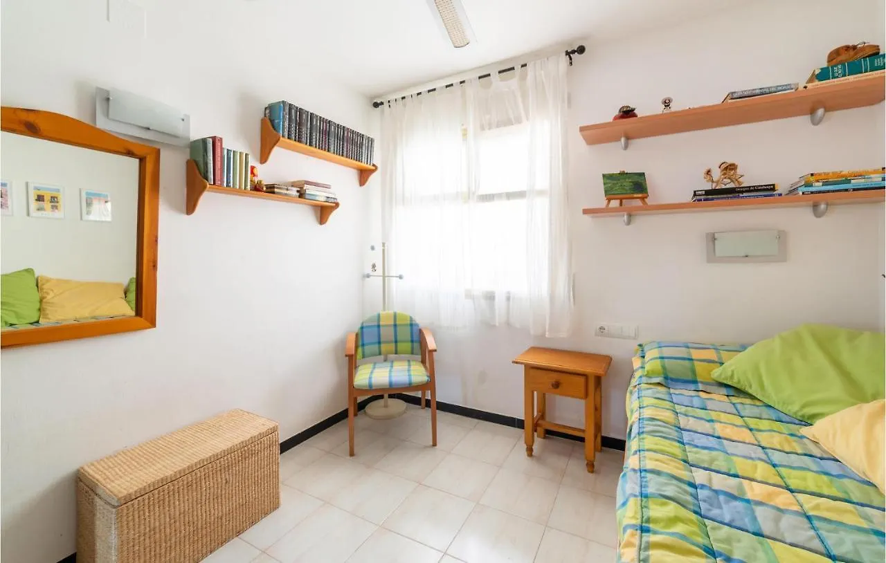 2 Bedroom Stunning Apartment In Miami Platja 미아미플라자 스페인